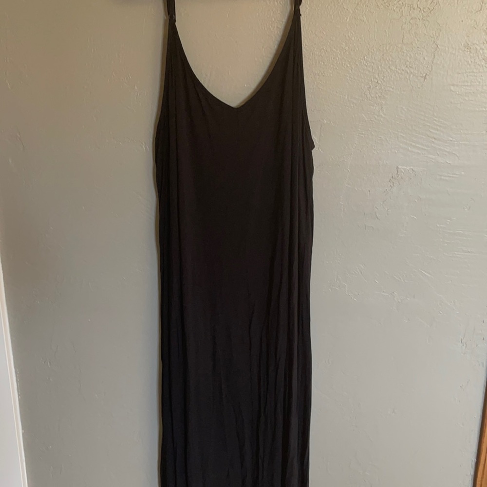 V Neck Black Maxi Dress